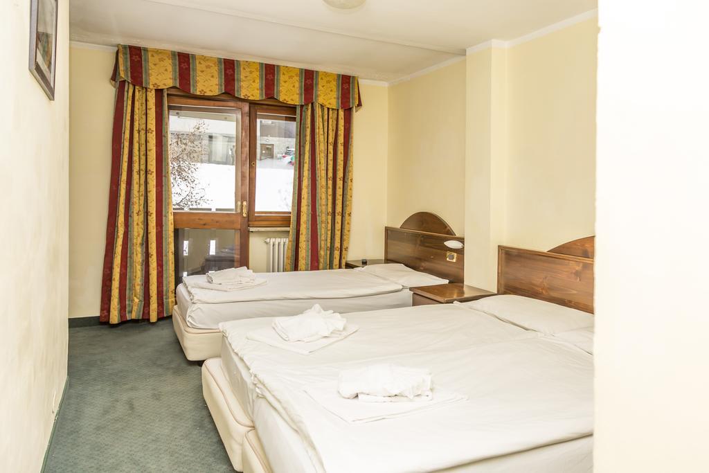 Hotel La Terrazza Oulx Kültér fotó
