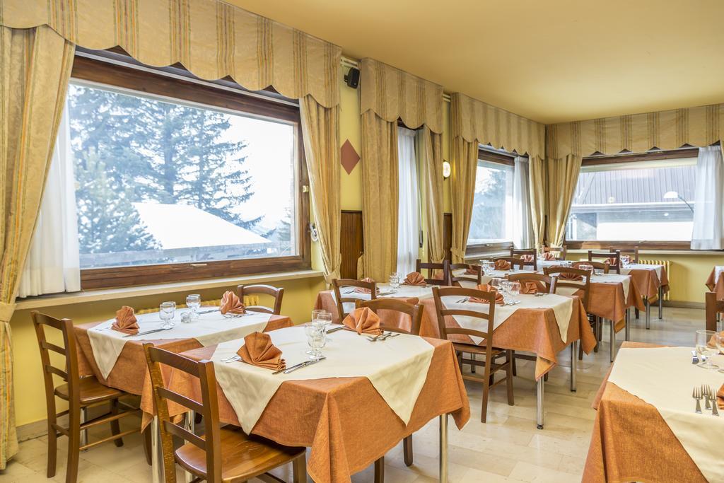 Hotel La Terrazza Oulx Kültér fotó